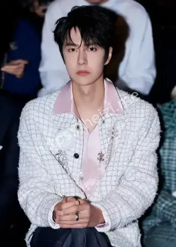 王一博国际D照考取